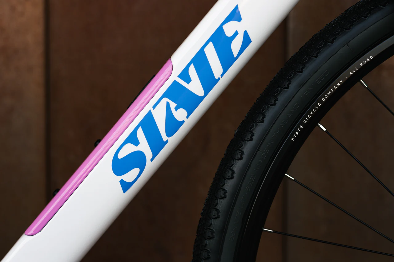 Carbon All-Road v2 - Team Edition - Image 18